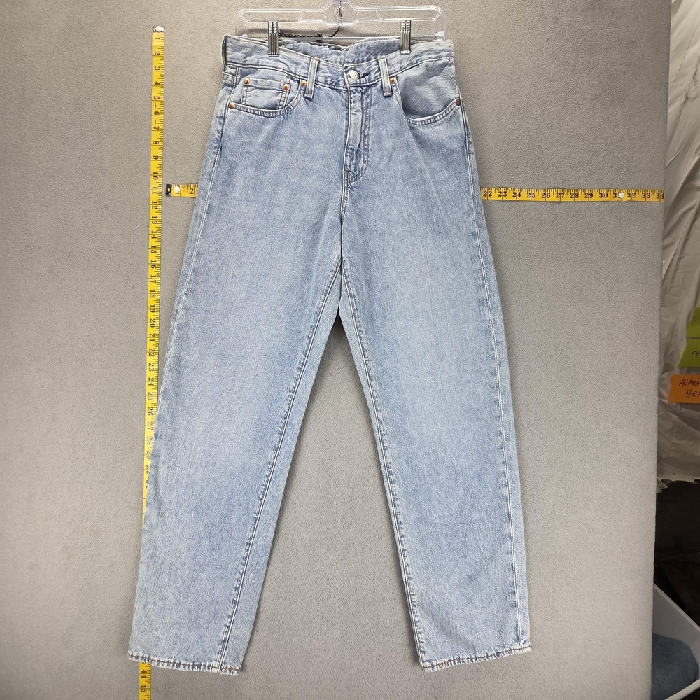 Levis 568 Jeans Mens 30x32 Light Wash Blue Denim Relaxed Tapered Zip Fly